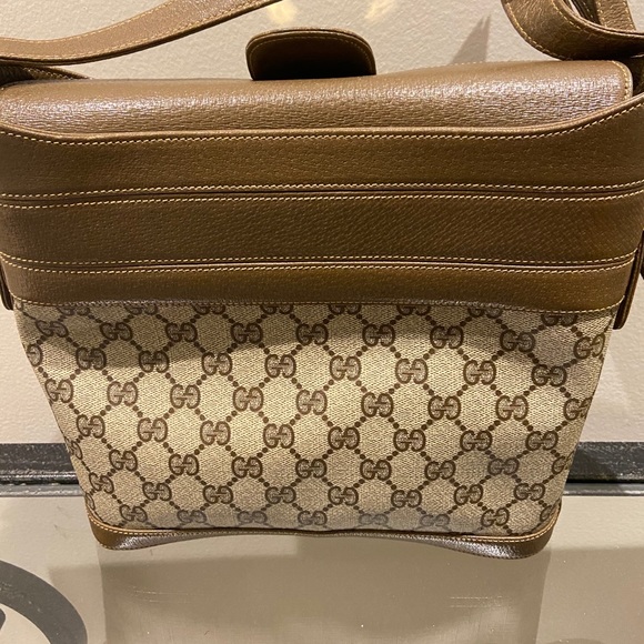 Vintage Gucci Shoulder Bag - Picture 3 of 12